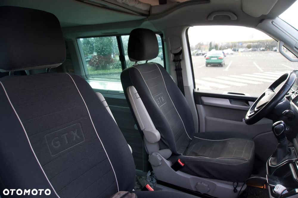 Volkswagen California - 33