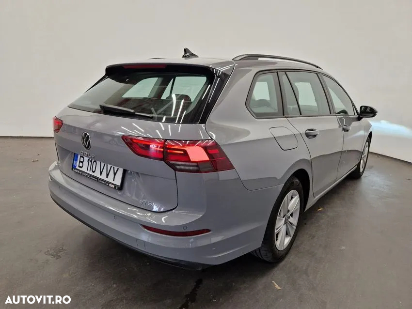 Volkswagen Golf - 3