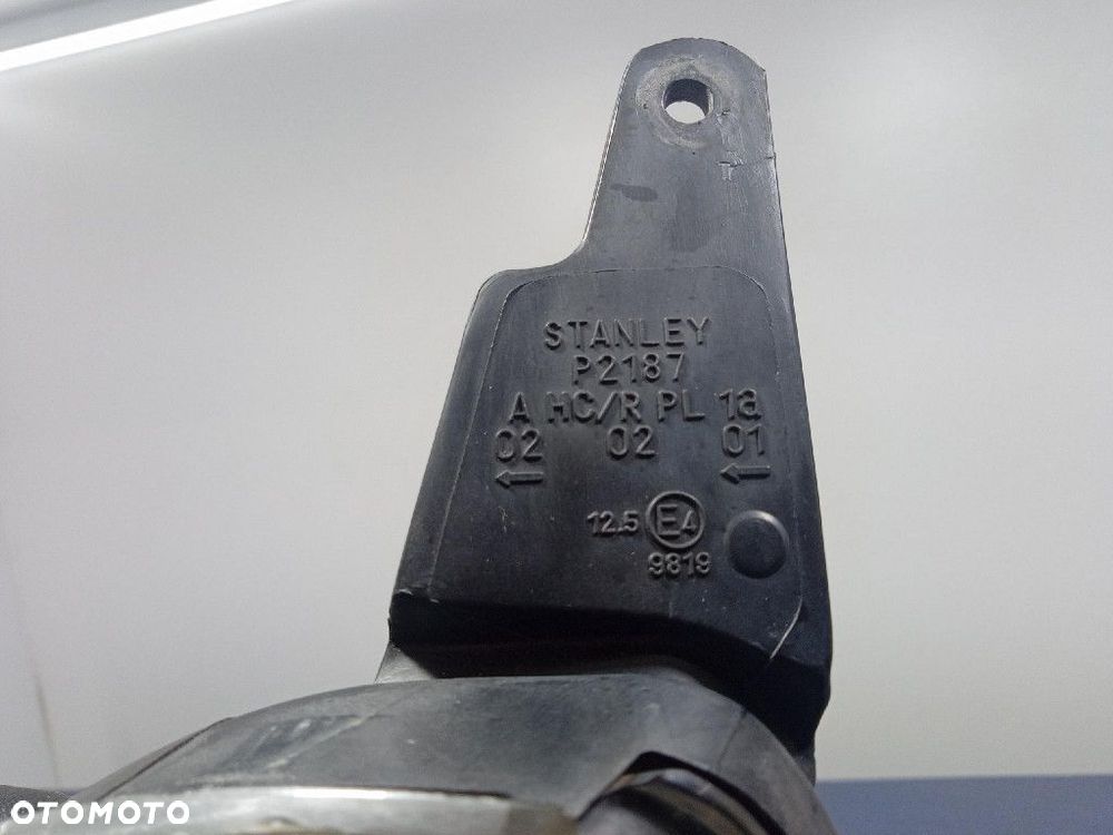 HONDA JAZZ II 02- REFLEKTOR PRAWY LAMPA EU P2187 - 11