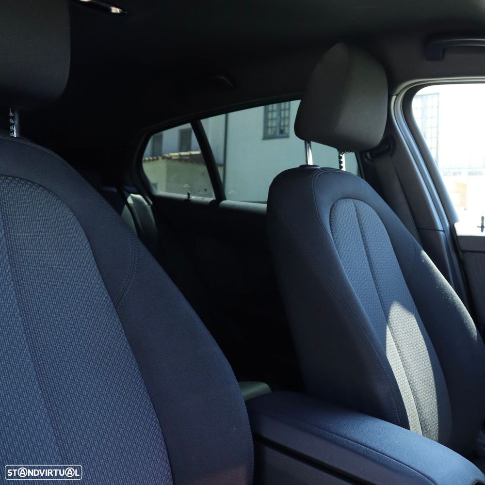 BMW 116 d Aut. Sport Line - 23