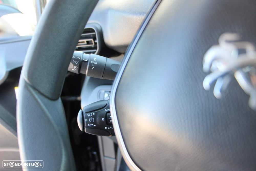 Peugeot Partner 1.5 BlueHDi Asphalt Standard - 13