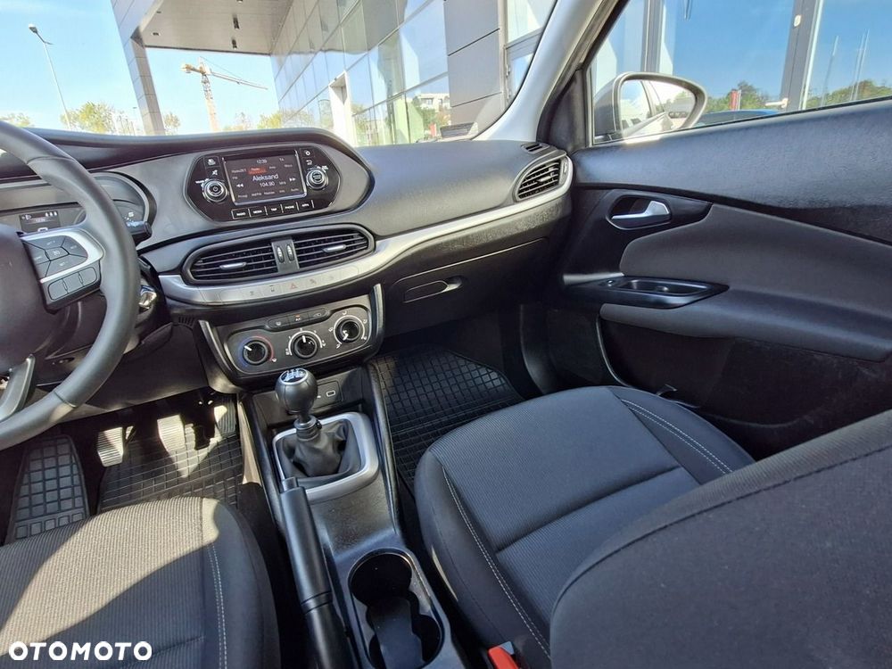 Fiat Tipo 1.4 16v Street - 16