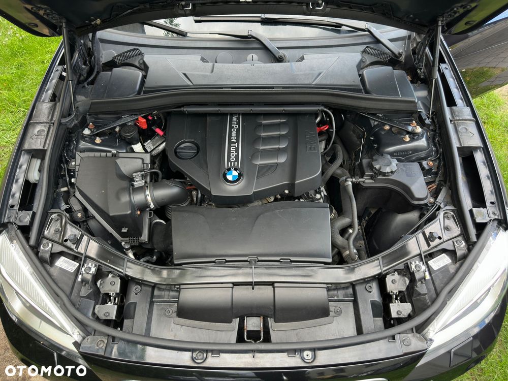 BMW X1 sDrive18d xLine - 11