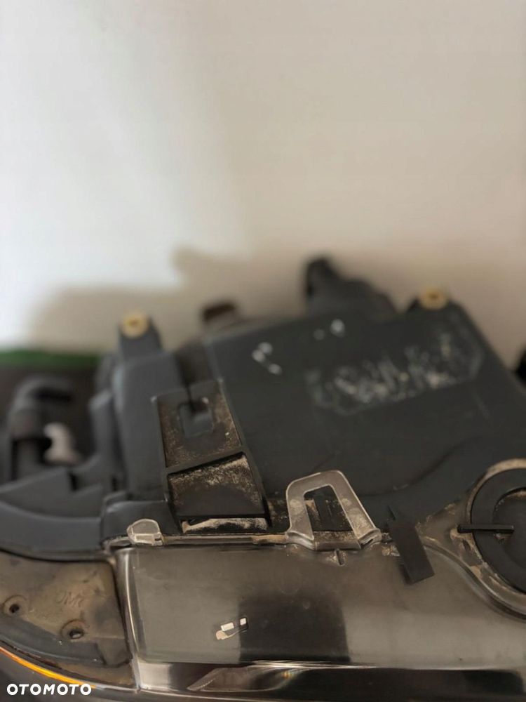 LAMPA PRAWA REFLEKTOR PRAWY BMW E39 LIFT ZWYKŁA SOCZEWKA H7 POMARAŃCZOWY EU - 5