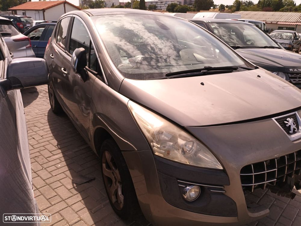 Peugeot 3008 1.6 HDi Premium - 4