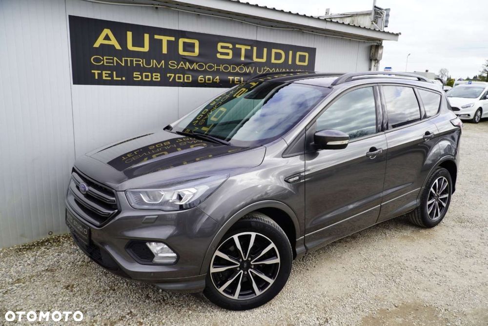 Ford Kuga 1.5 EcoBoost 2x4 ST-Line - 40