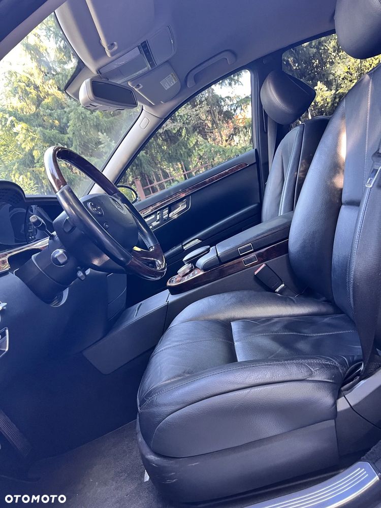 Mercedes-Benz S-Class 2005 photo 4