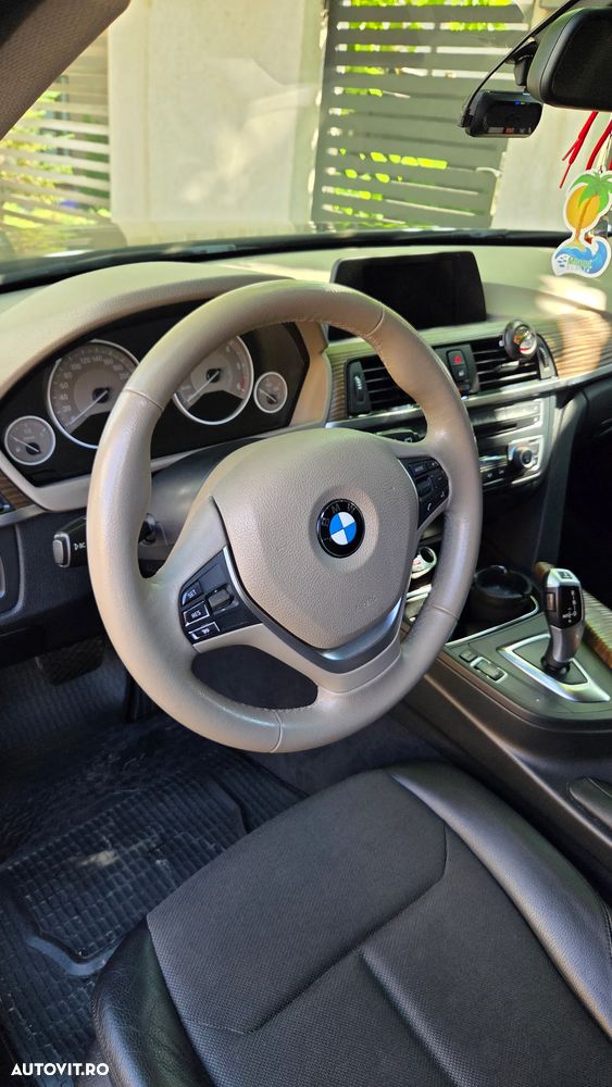 BMW Seria 3 320d Aut. Modern Line - 16