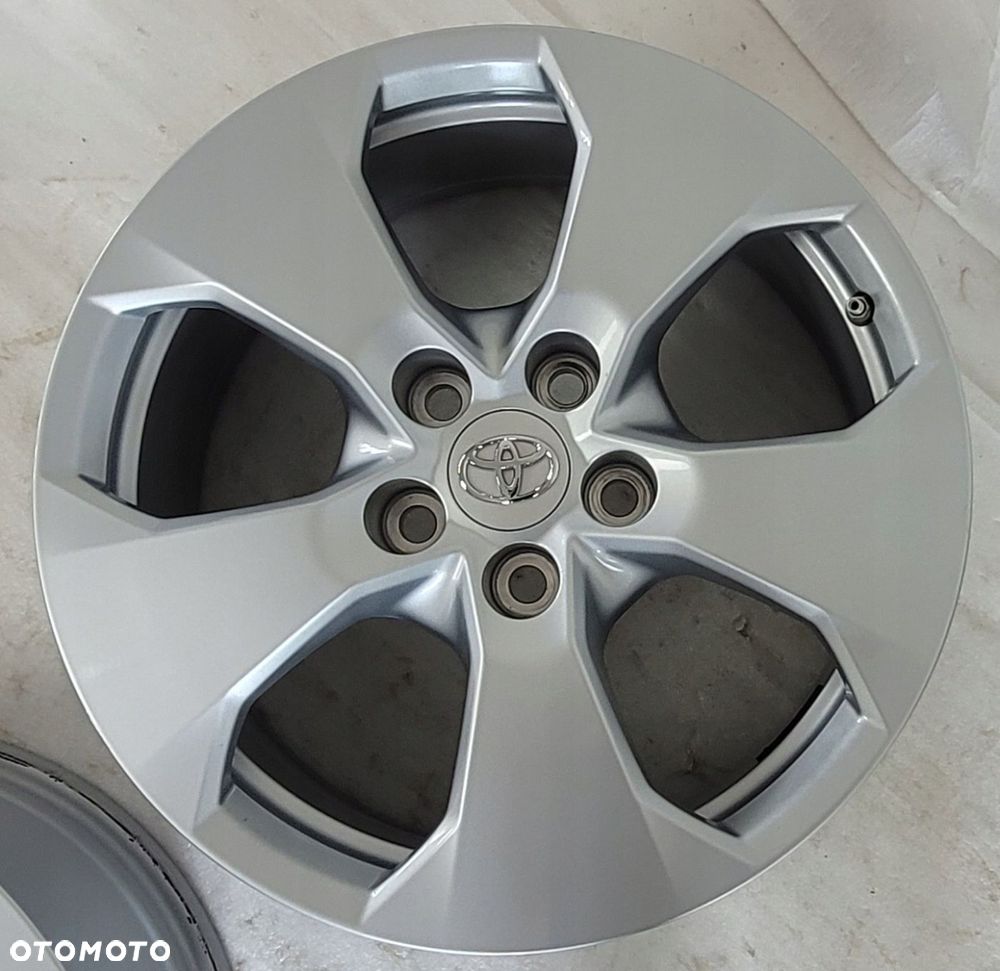 FELGI TOYOTA RAV4 V 2019- 7x17 ET35 5X114,3 - 3