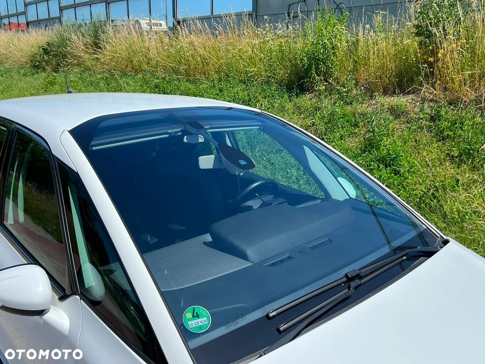 Citroën C4 Picasso e-HDi 115 ETG6 Intensive - 28