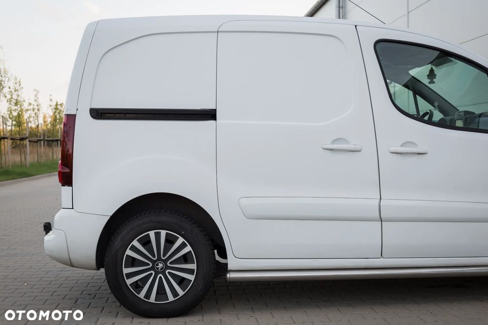 Peugeot Partner Furgon (blaszak) L1 - 16