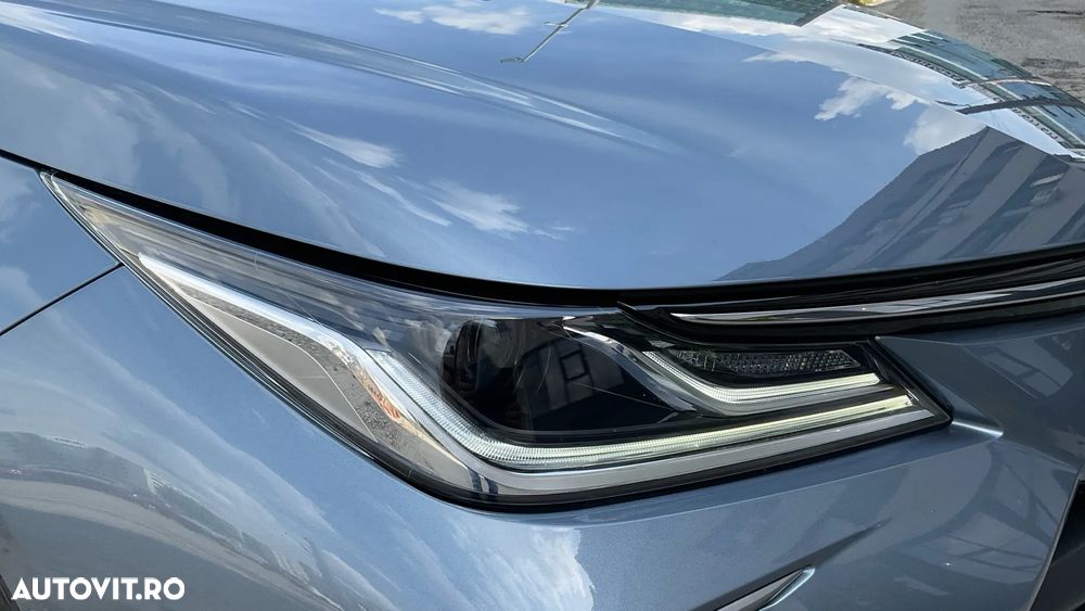Toyota Corolla 1.8 HSD Dynamic - 13