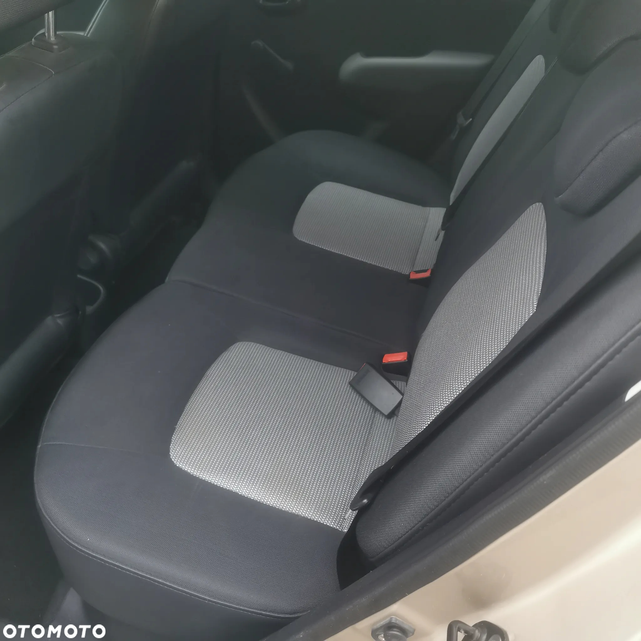 Hyundai i10 1.1 Comfort - 7