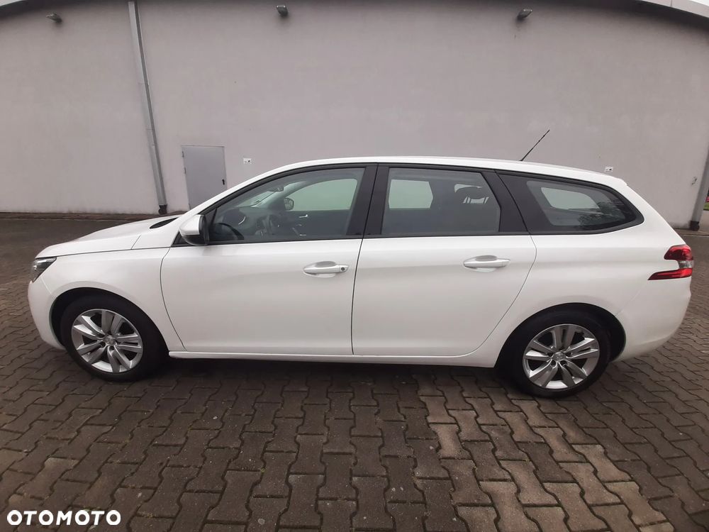 Peugeot 308 BlueHDi 130 EAT8 Allure Pack - 8
