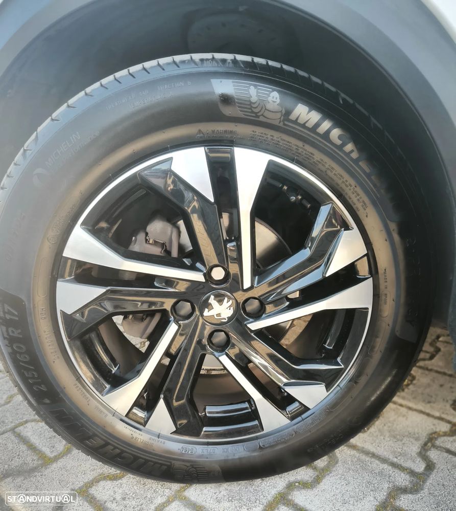 Peugeot 2008 1.2 PureTech GT Line EAT8 - 21