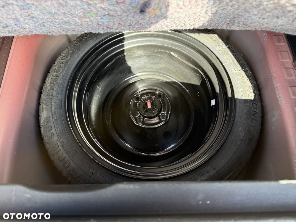 Renault Captur ENERGY TCe 120 EDC Intens - 36