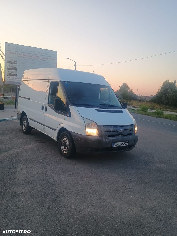 Ford Transit LWB Kombi Ambiente - 8