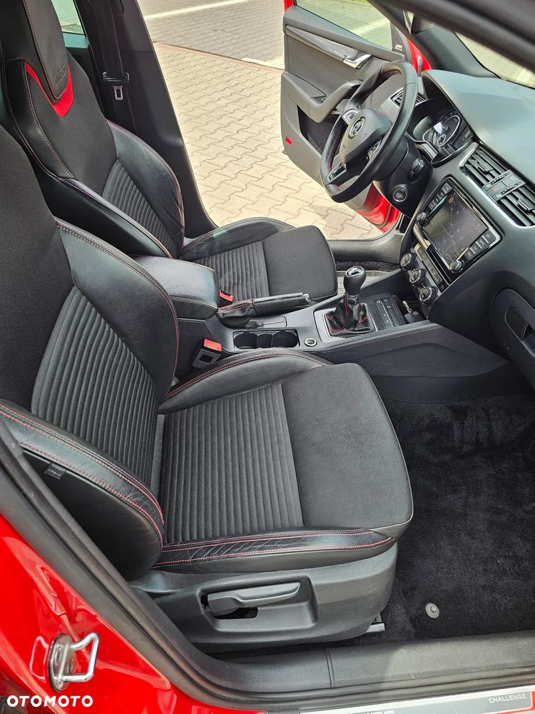 Skoda Octavia 2.0 TDI (Green tec) RS - 21