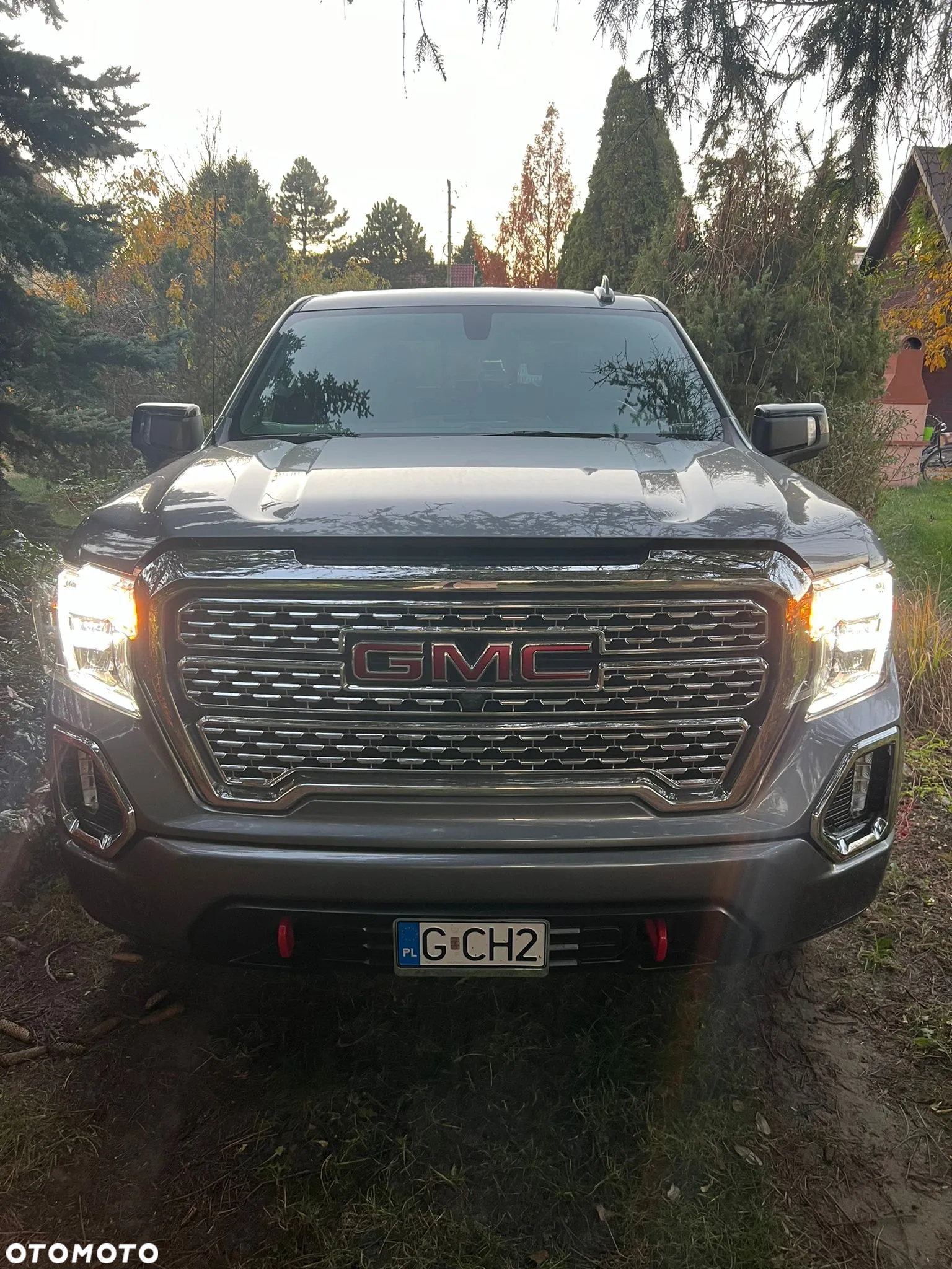 GMC Sierra - 12