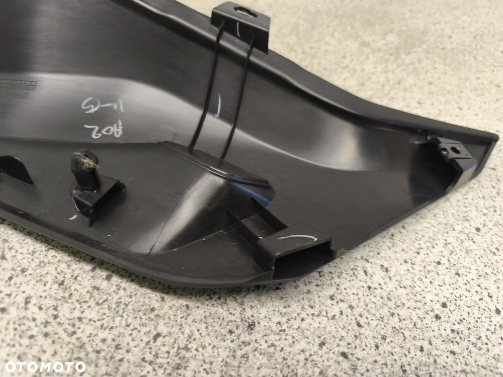 Owiewka, osłona prawa, bok, boczek, wypełnienie prawe Triumph Trident 660 2022 - 13