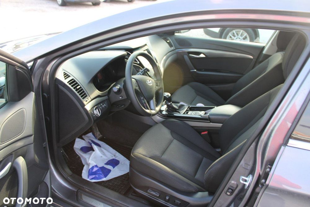 Hyundai i40 - 18