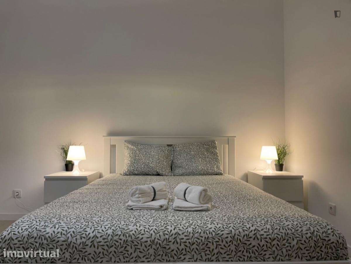 Quarto - localizado em Setubal - Grande imagem: 3/9