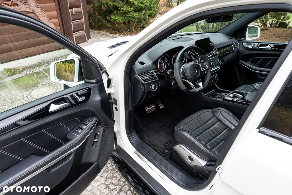 Mercedes-Benz GLS AMG 63 4-Matic - 23