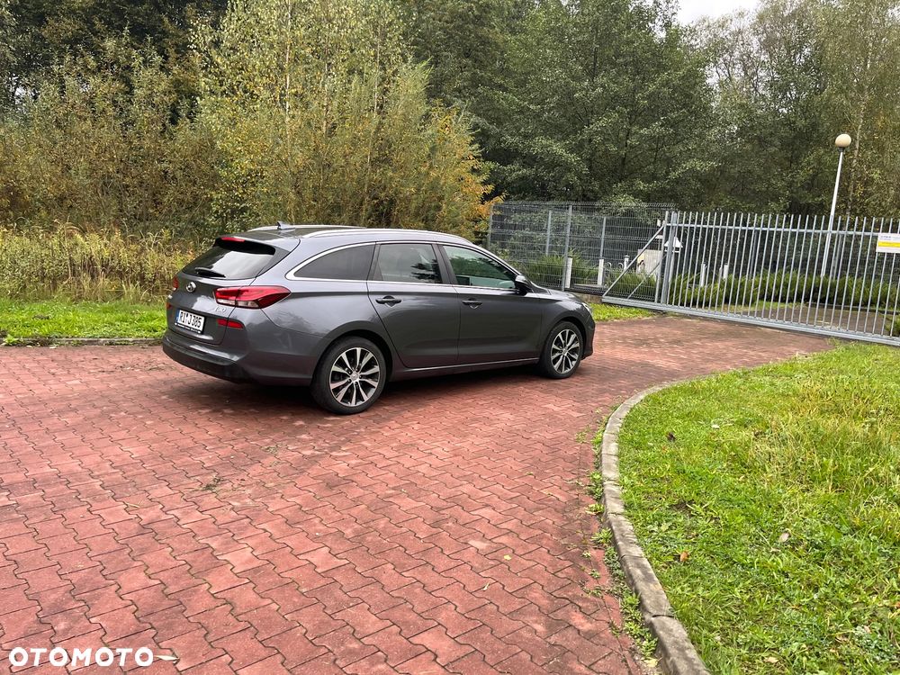 Hyundai i30 1.6 CRDI 48V-Hybrid Trend - 40