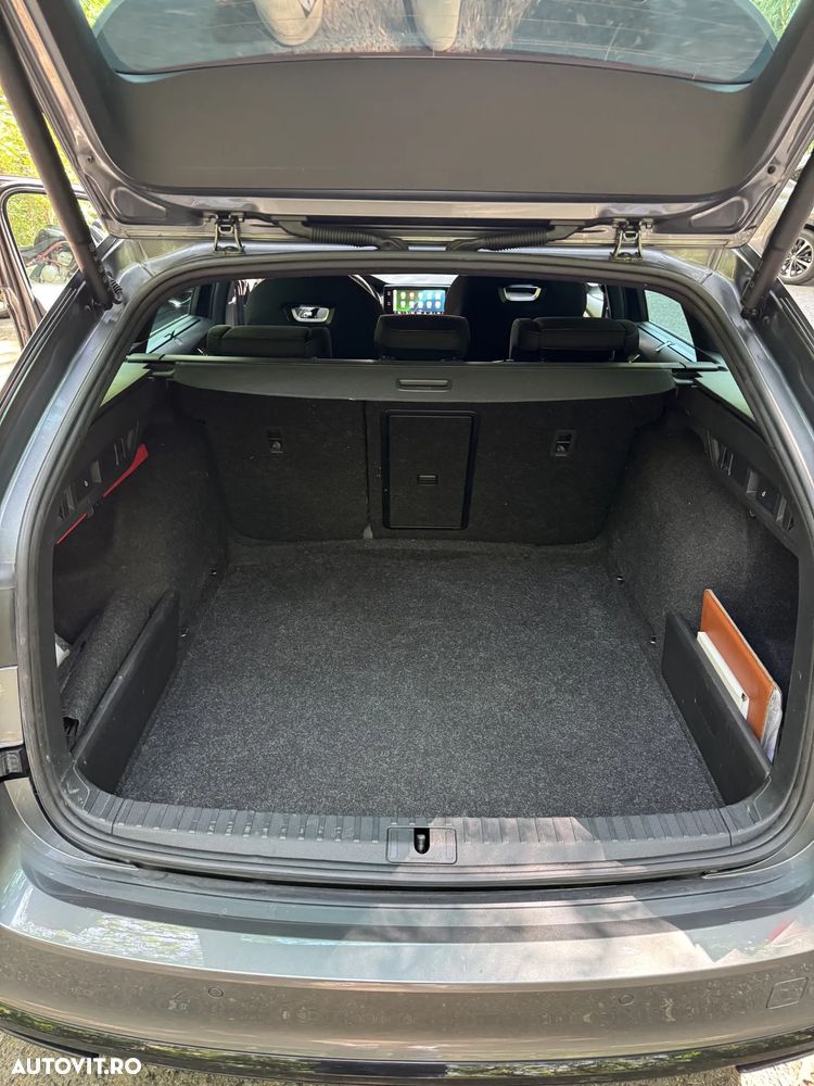 Skoda Octavia 2.0 TSI DSG RS Plus - 12