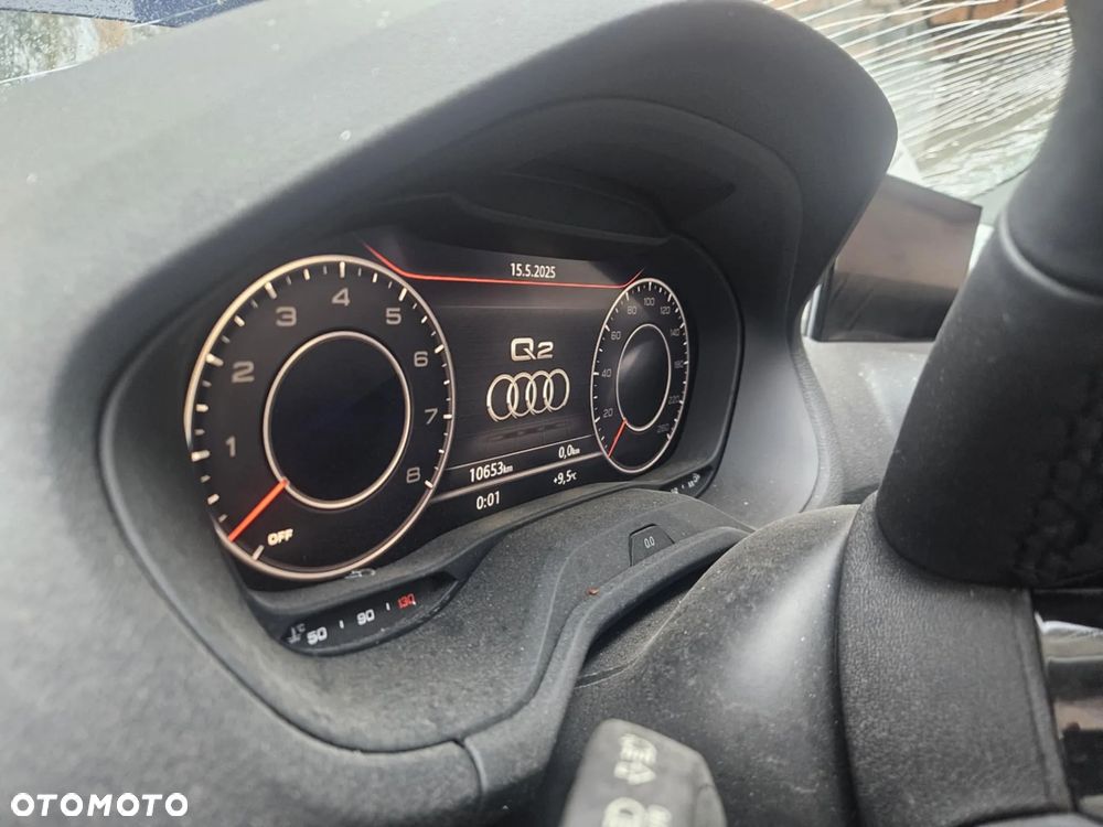 Audi Q2 35 TFSI S tronic design - 12