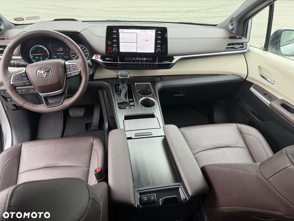 Toyota Sienna - 22