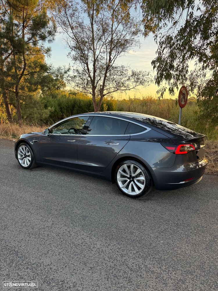 Tesla Model 3 Long Range AWD Dual Motor - 1