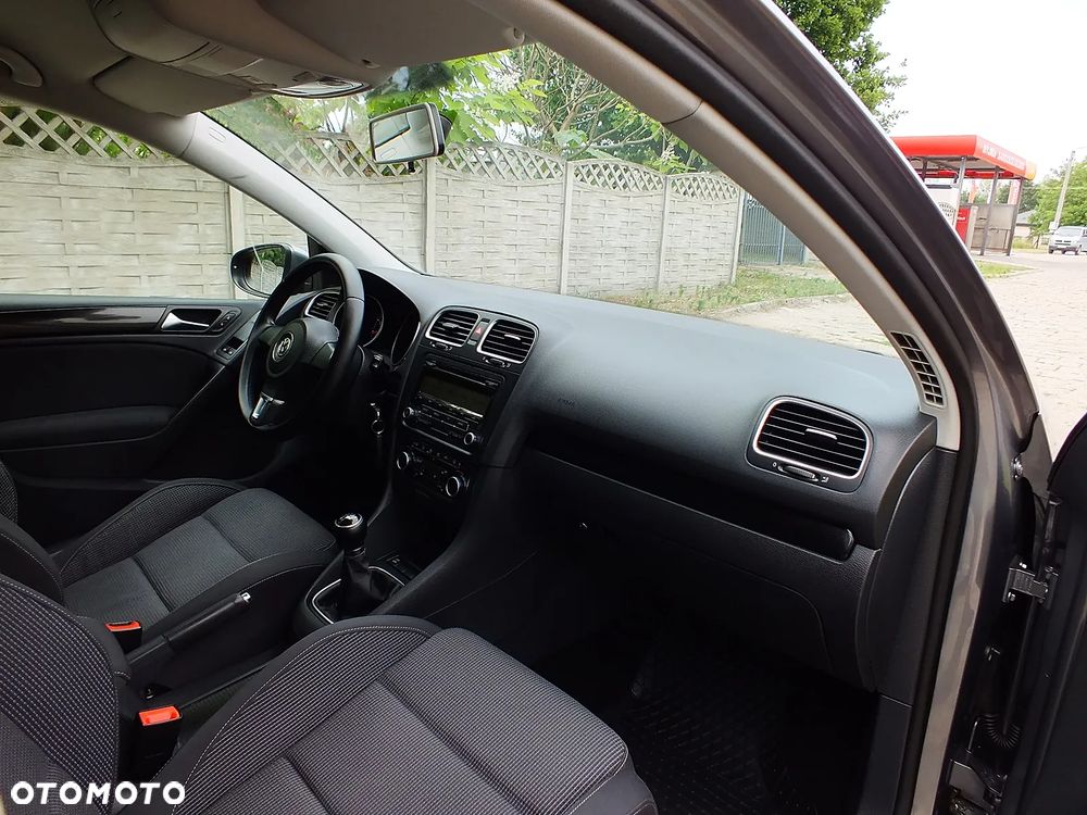 Volkswagen Golf 1.6 Q-Line - 15