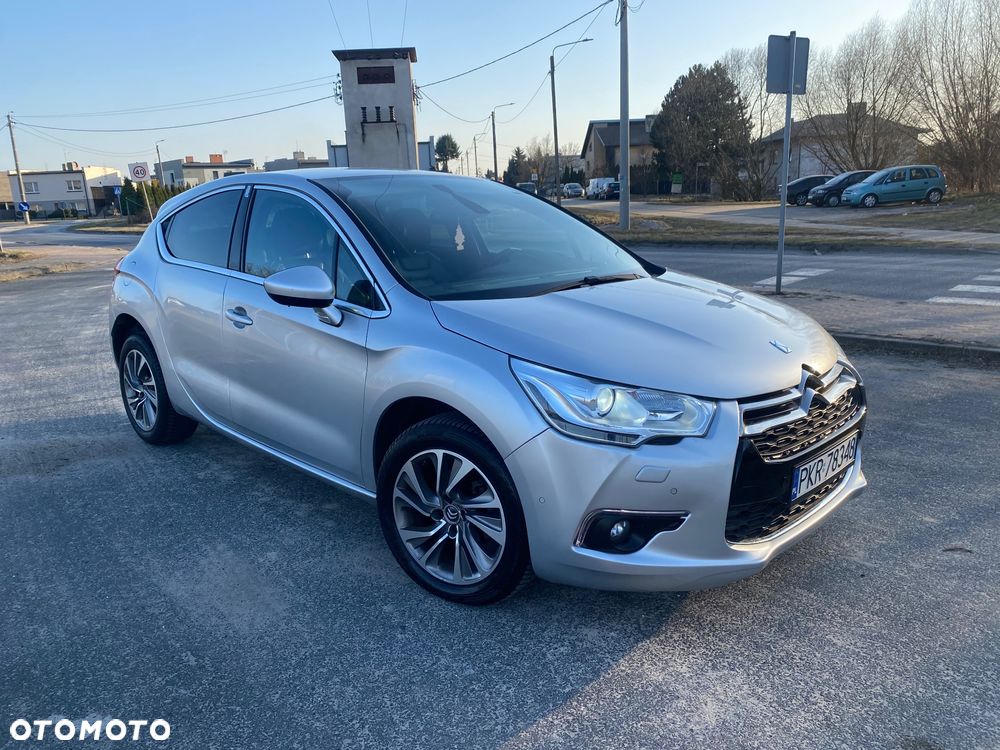 Citroën DS4 HDi 110 Chic - 1