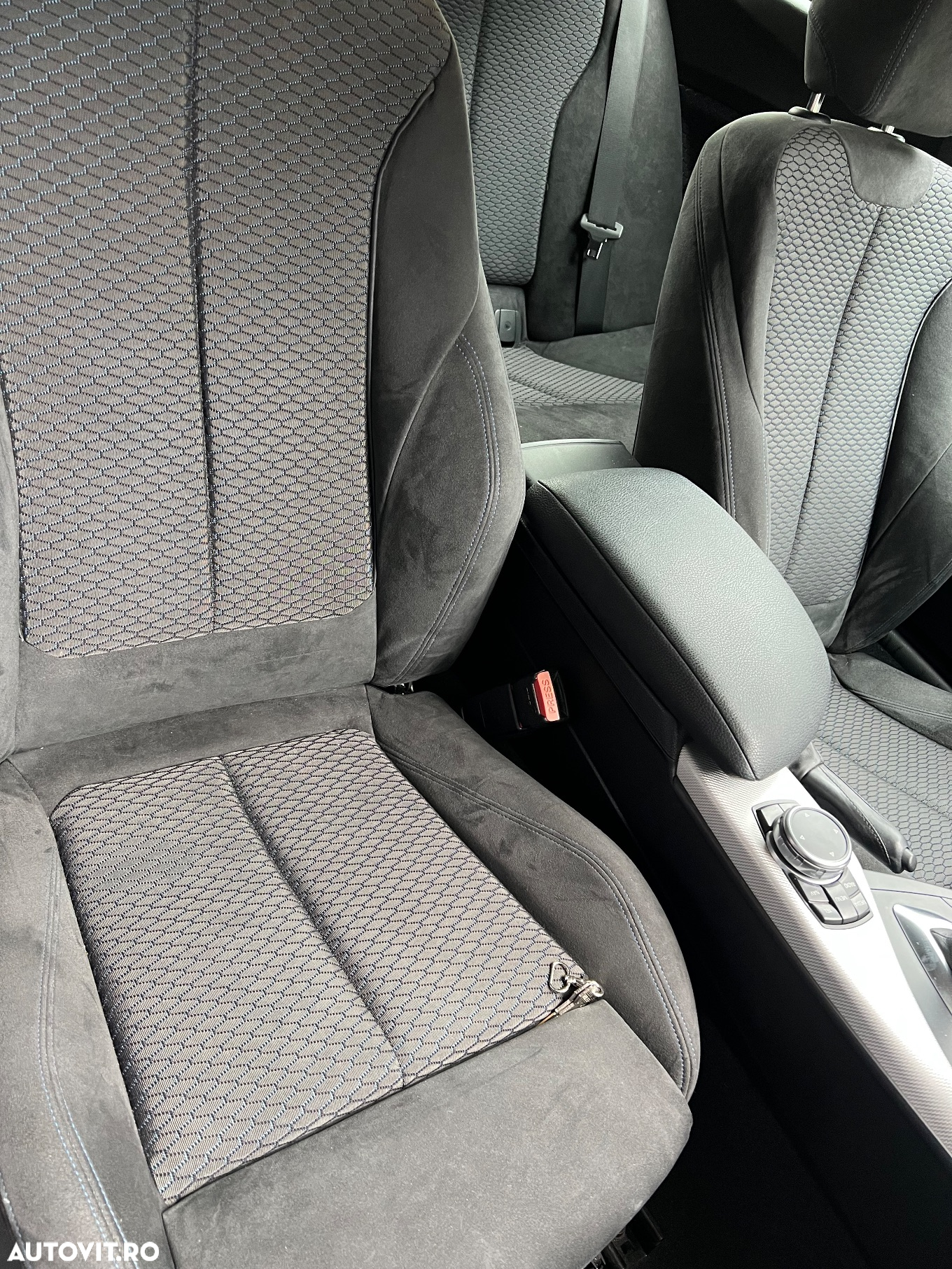 BMW Seria 2 220d xDrive AT M Sport - 13