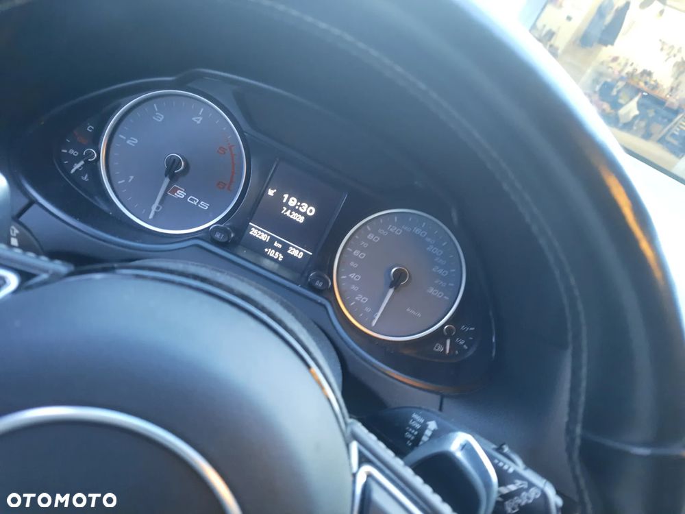 Audi SQ5 3.0 TDI Quattro Tiptronic - 22