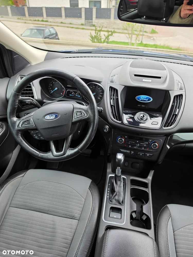 Ford Escape - 32