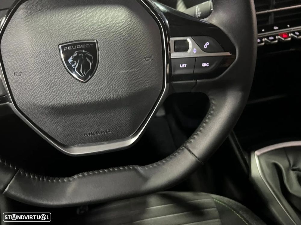 Peugeot 208 1.2 PureTech Active Pack - 16