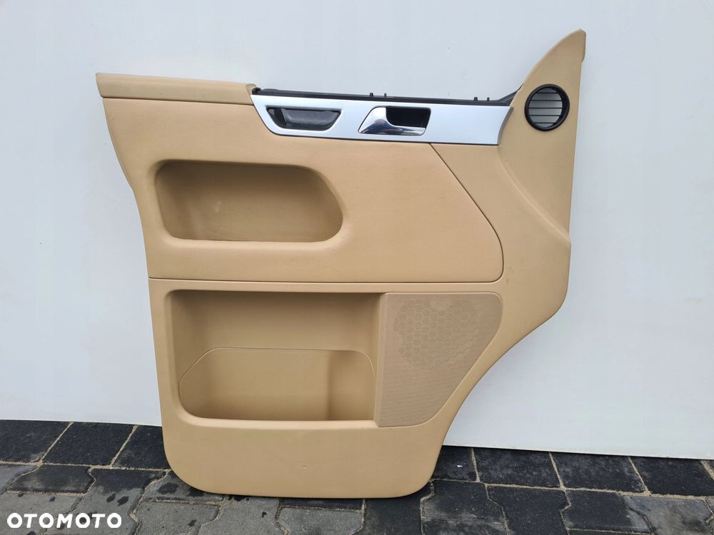VW T5 MULTIVAN tapicerka boczek drzwi lewy przód SKÓRA BANAN - 1
