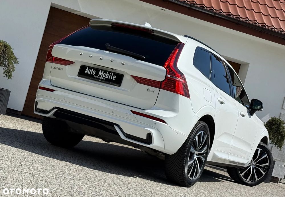 Volvo XC 60 B4 B Plus Dark - 5
