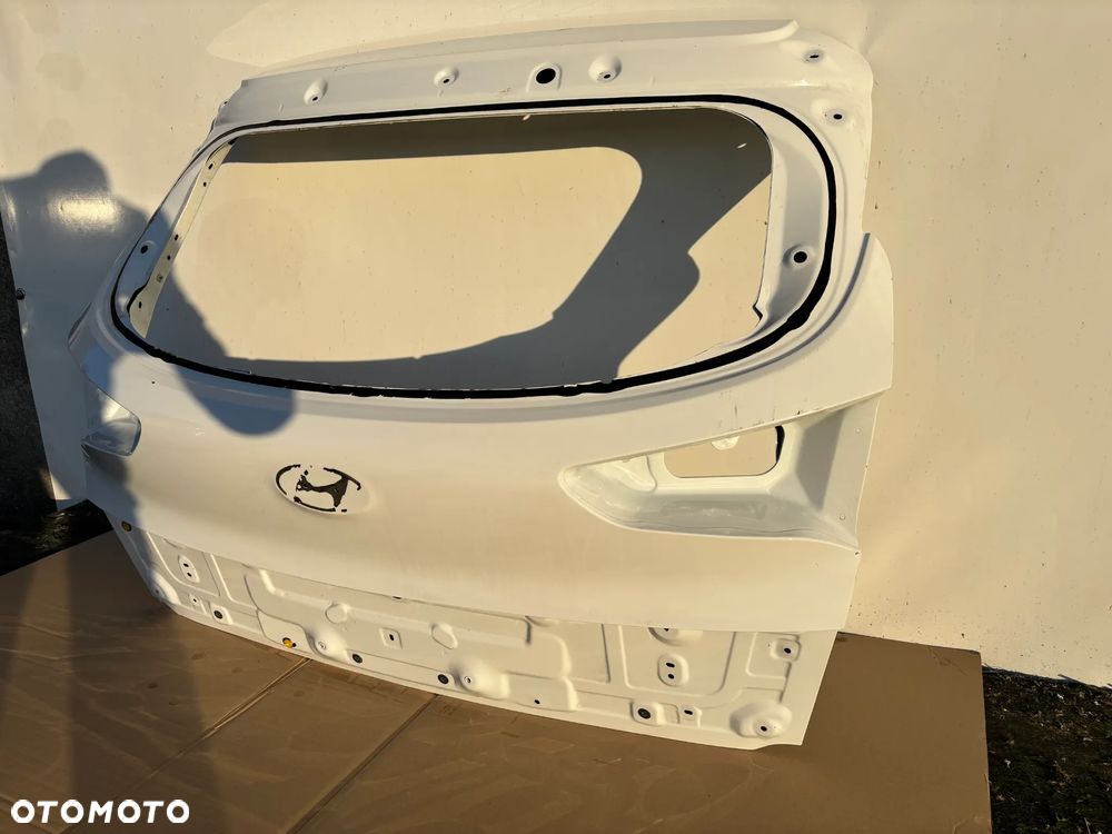 Klapa pokrywa bagażnika Hyundai Tucson III 15- - 2