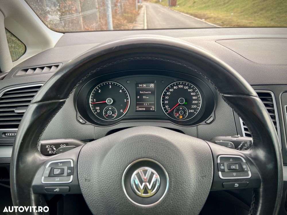 Volkswagen Sharan 2.0 TDI DSG Blue Motion Highline - 13