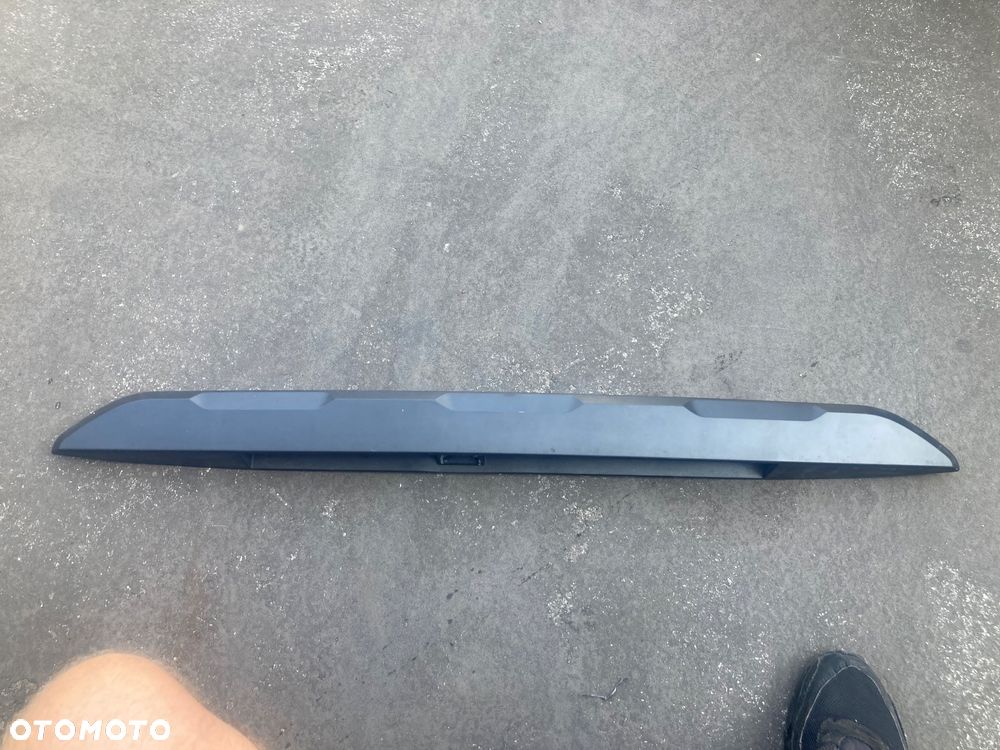 DACIA JOGGER BLENDA LISTWA KLAPY TYLNEJ  BAGAŻNIKA TYLNA TYŁ TYLNIA tylnej TABLICY PODŚWIETLENIA 818106594R 848107093R Wwa - 1