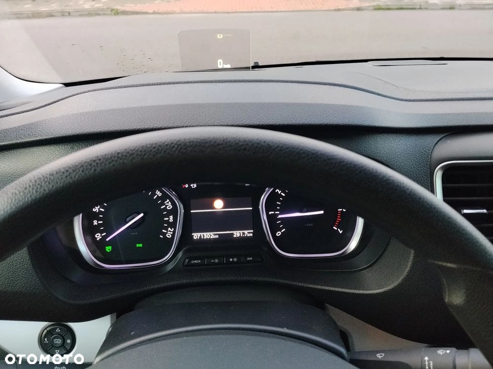 Opel Vivaro - 20
