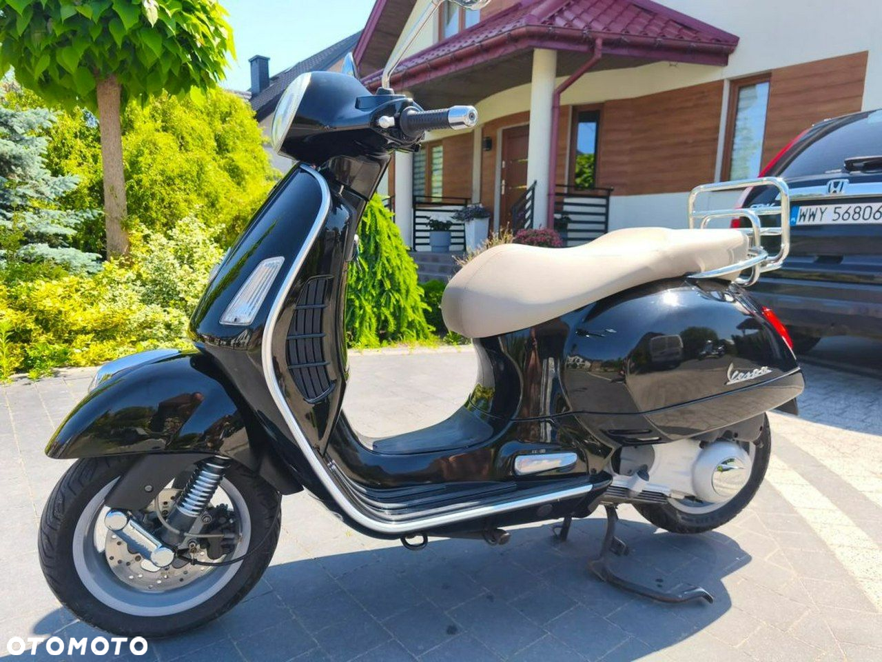 Vespa GTS - 7