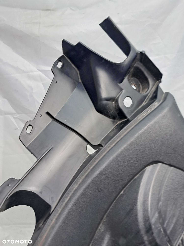 Podest Podłoga Lewy Yamaha T Max 22'+ - 5