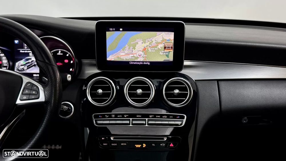 Mercedes-Benz C 300 h AMG Line - 35