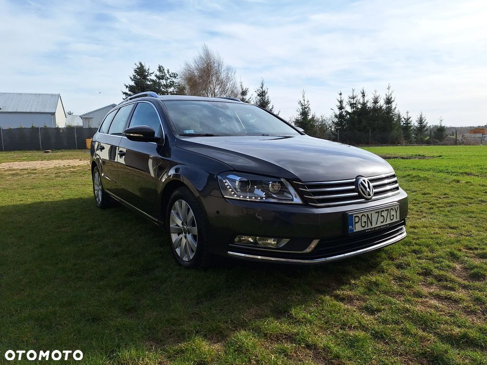 Volkswagen Passat 2.0 TDI DSG BlueMotion Technology Comfortline - 3