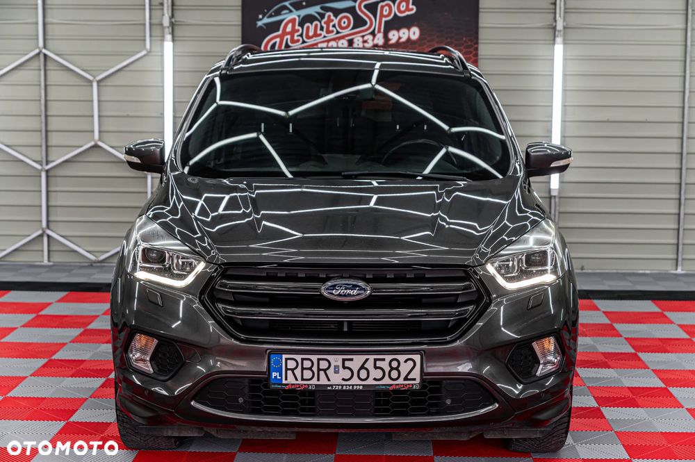 Ford Kuga 1.5 EcoBoost 2x4 ST-Line - 14