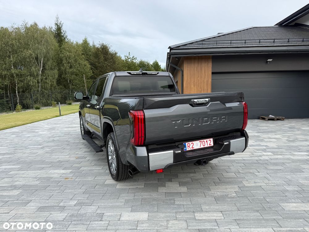 Toyota Tundra - 7